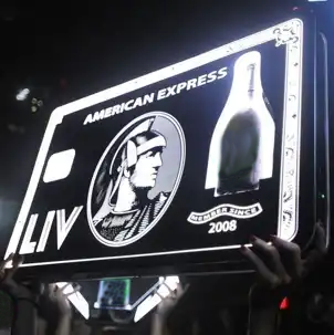Espositore Luminoso a LED in A - Wine Beer Combination recensione e prezzo